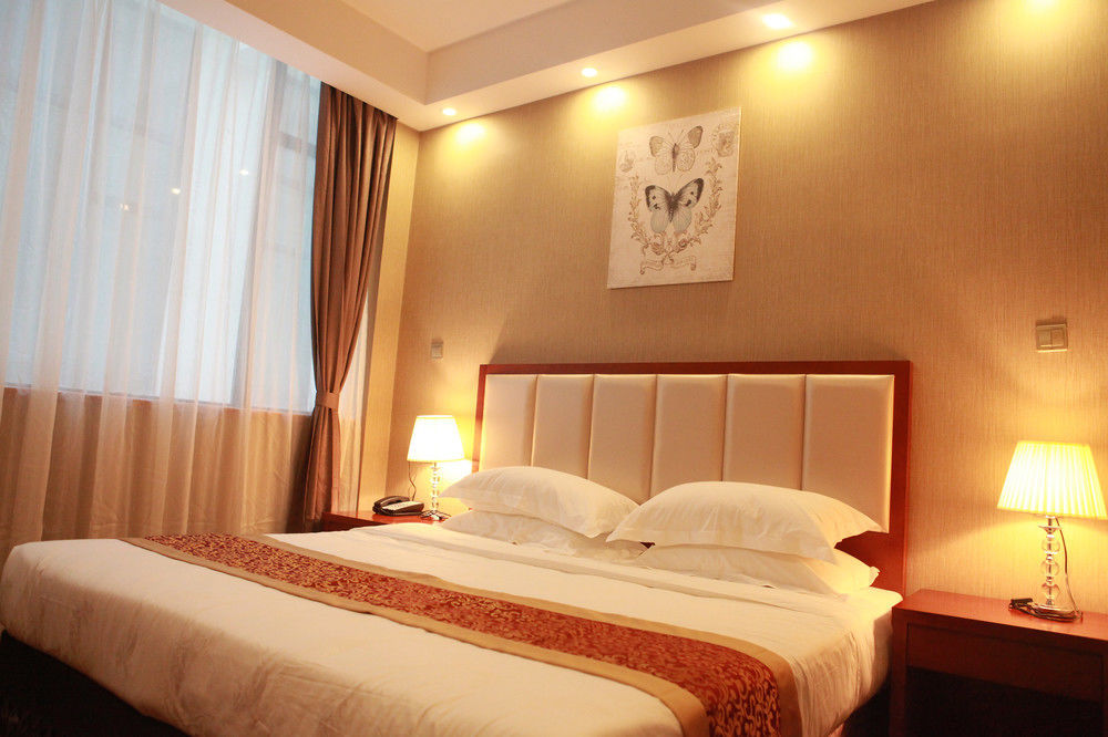 Khách sạn Casa 3*